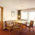 Appartementhaus Josef アパートホテル 3*